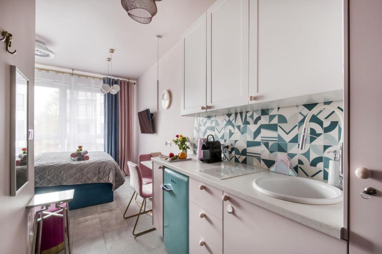 Apartamenty Metropark Krzemieniecka-Lux Varšava Exteriér fotografie