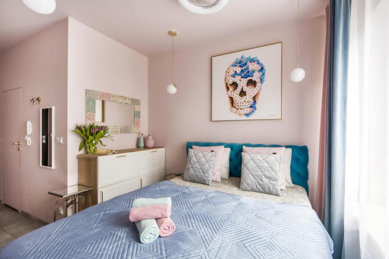 Apartamenty Metropark Krzemieniecka-Lux Varšava Exteriér fotografie