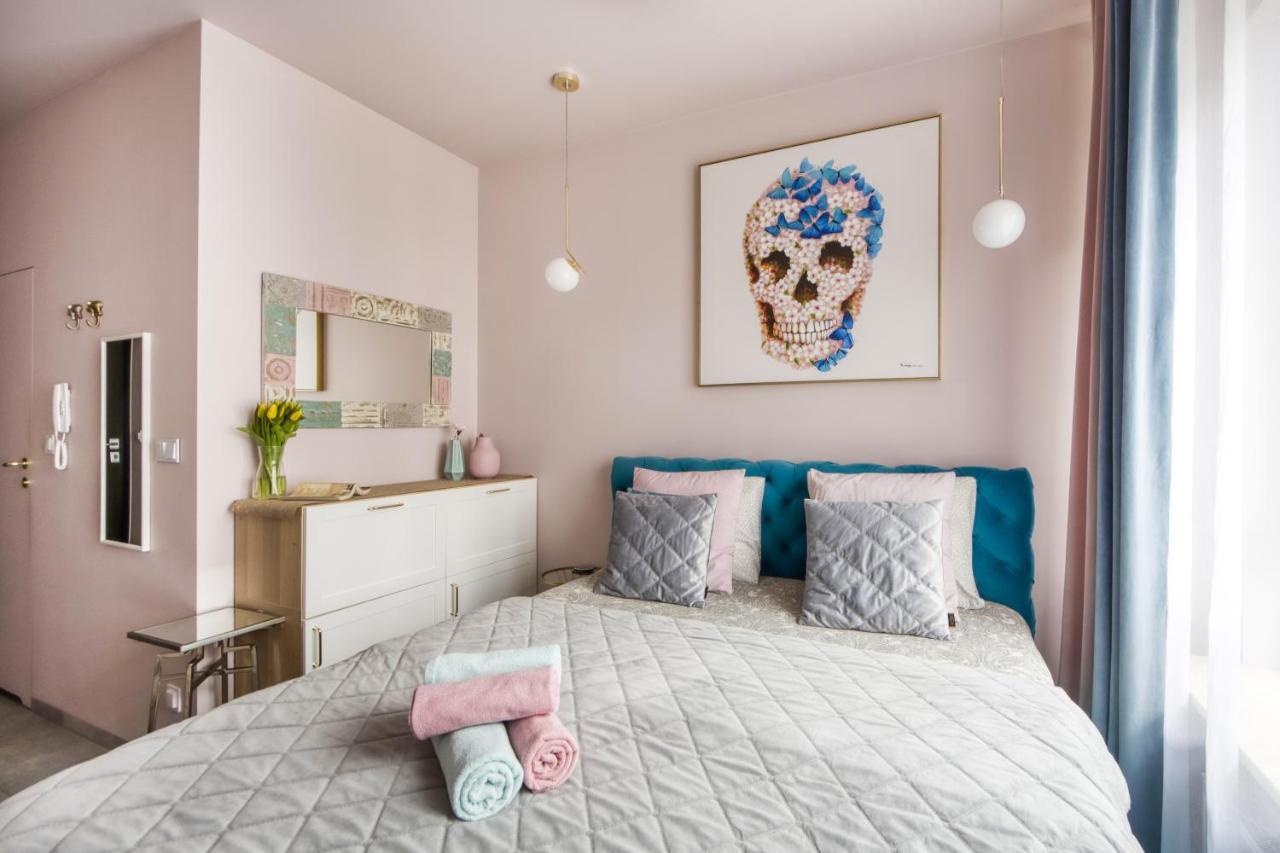 Apartamenty Metropark Krzemieniecka-Lux Varšava Exteriér fotografie